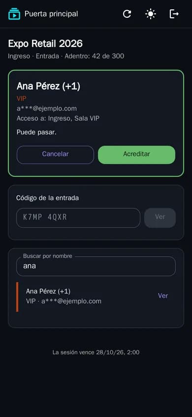 Pestaña Acreditador: la ficha de Ana Pérez (+1), VIP, «Puede pasar», con Cancelar y Acreditar, y la búsqueda por nombre